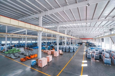 Jiangsu Jufeng Machinery Manufacturing Co., LTD প্রস্তুতকারকের উৎপাদন লাইন